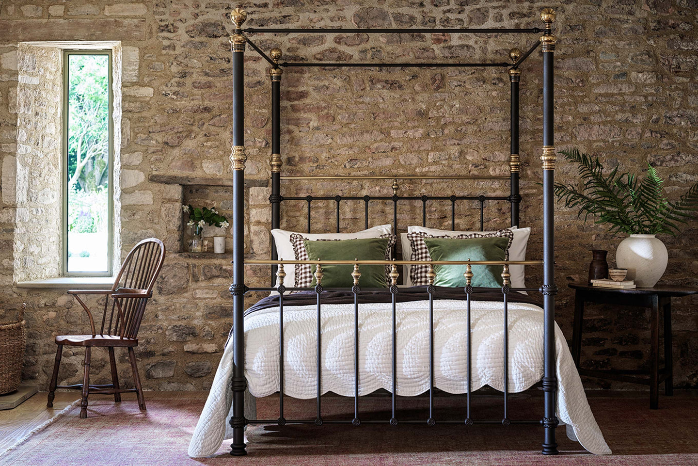 The Cornish Bed Company Cast Tetbury Four Poster