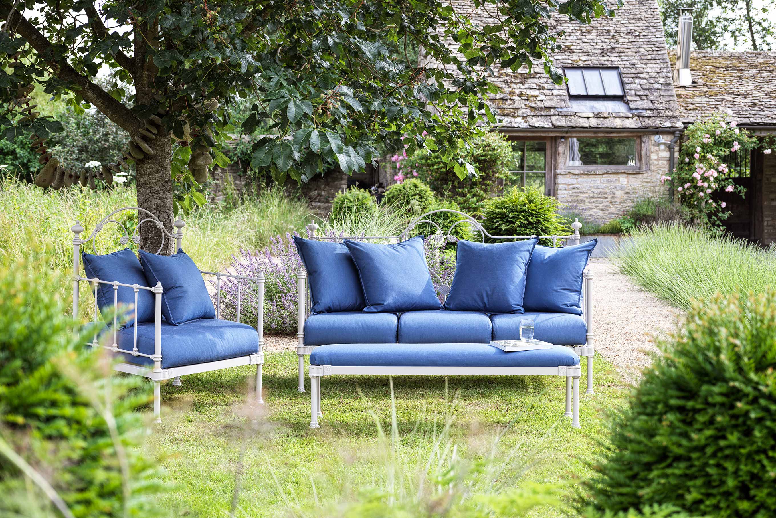 Heligan Daybed Two seater