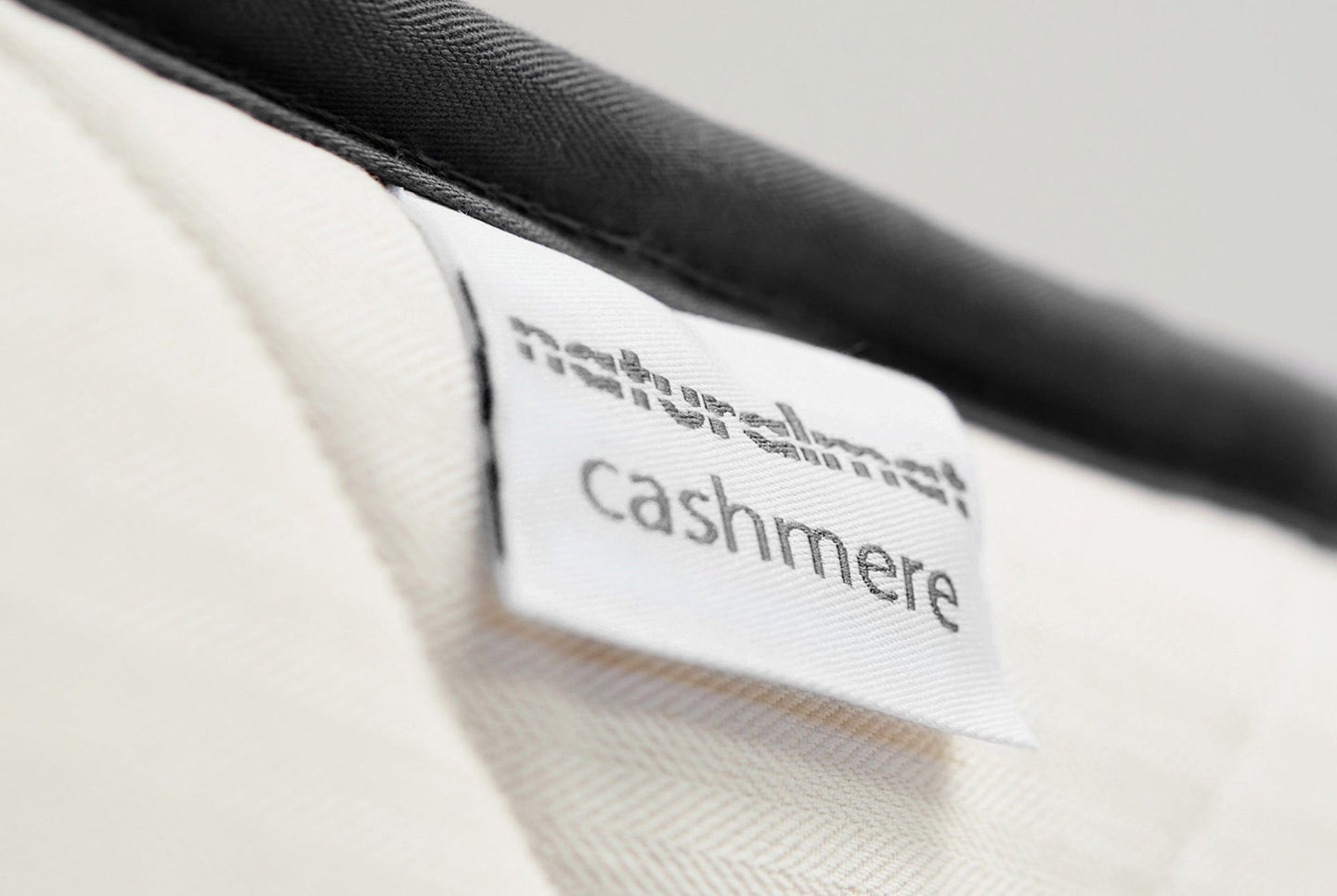 Naturalmat Mattress The Cashmere